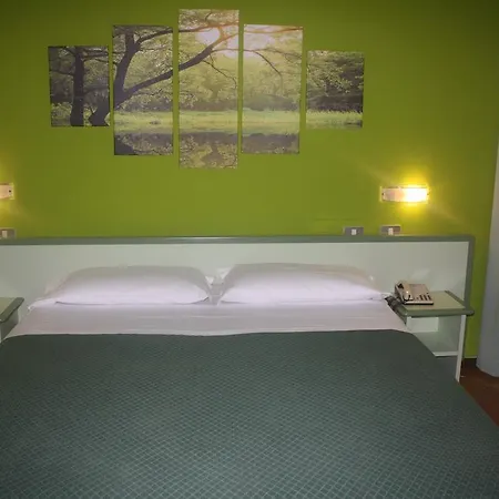 Valbrenta 3* ليمينا