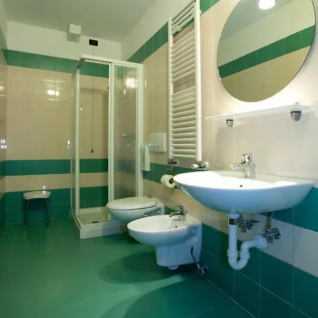 Hotel Valbrenta Limena